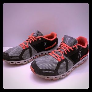 On Cloud Swiss Engineering Women’s Size 9.5